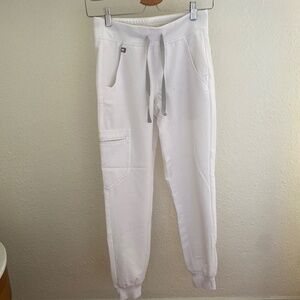 FIGS Zamora jogger scrub pants - white